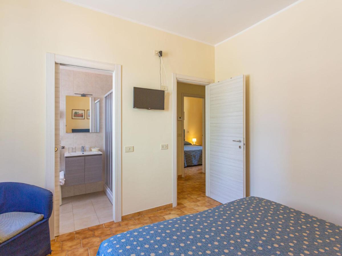 Apartment Mare Blu-1 By Interhome Francavilla Al Mare Eksteriør billede